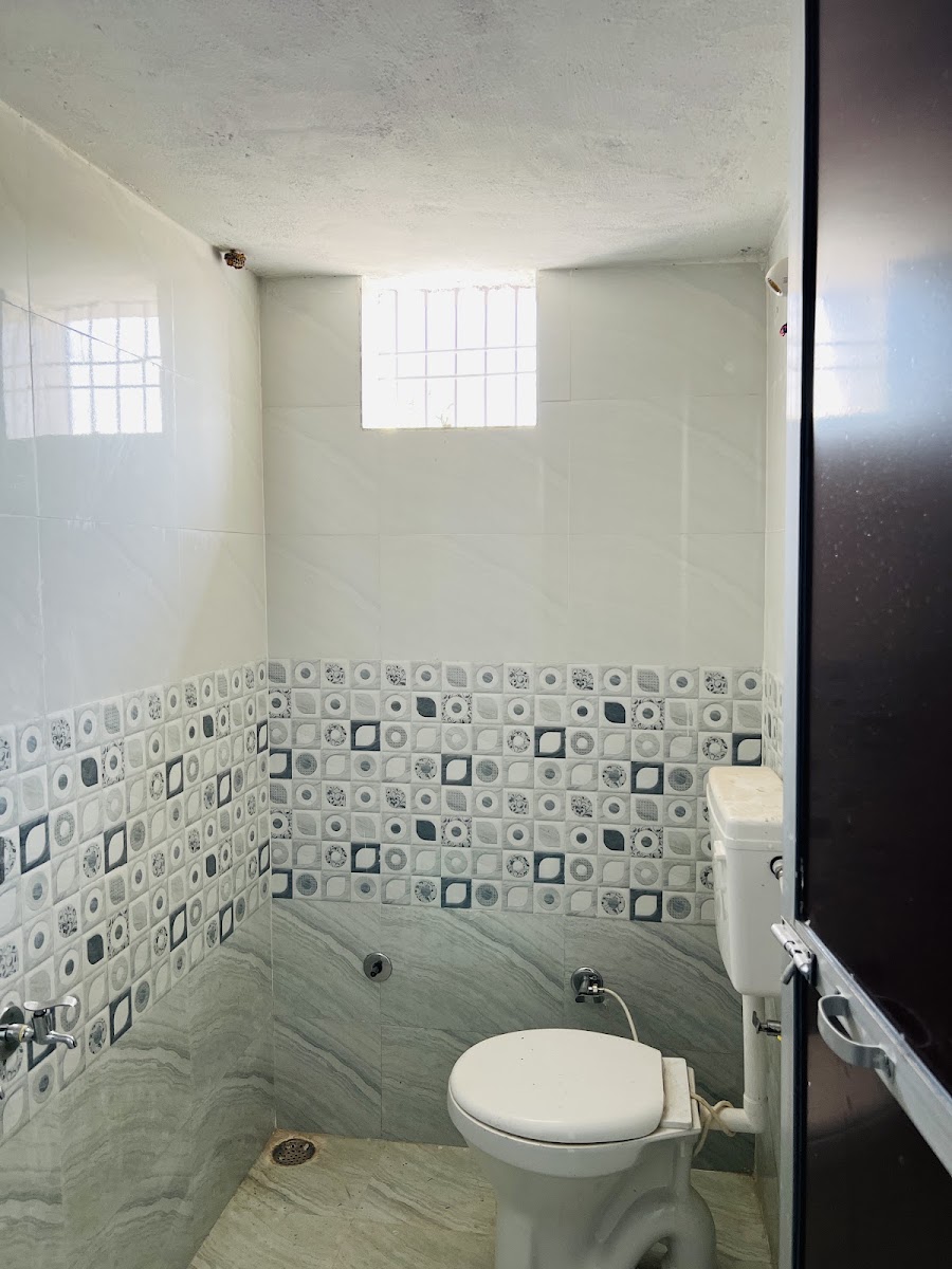 Rudra Boys Hostel – Boys PG in Jabalpur preview photo 1