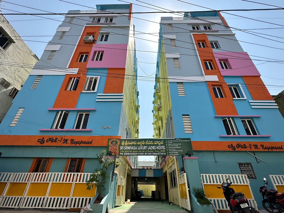 SRI SRINIVASA LUXURY LADIES HOSTEL – Girls PG in Guntur preview photo 2