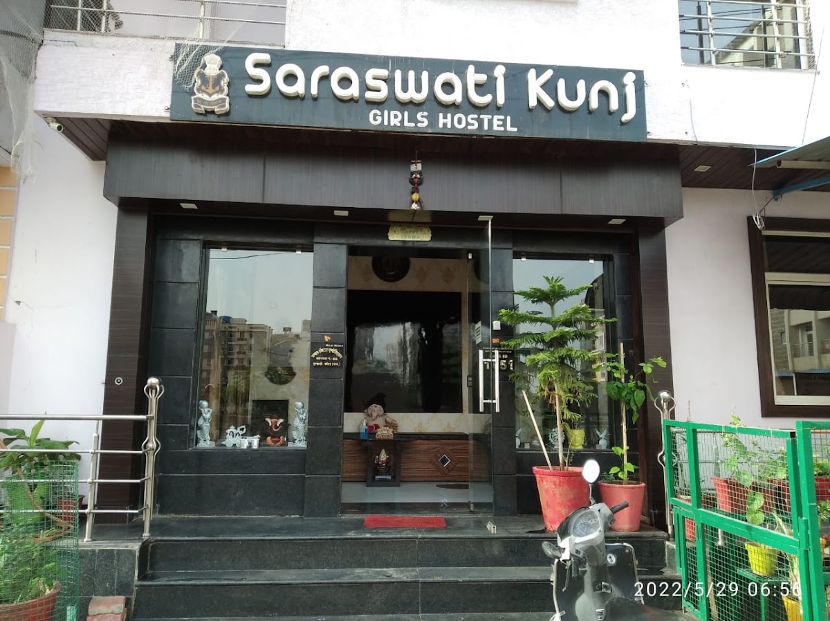 Saraswati Kunj Girls Hostel Kota – Girls PG in Kota preview photo 2