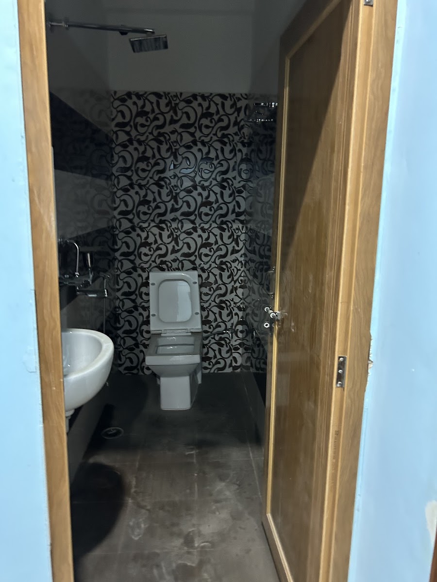 Yatharth Girls Hostel – Girls PG in Varanasi preview photo 2
