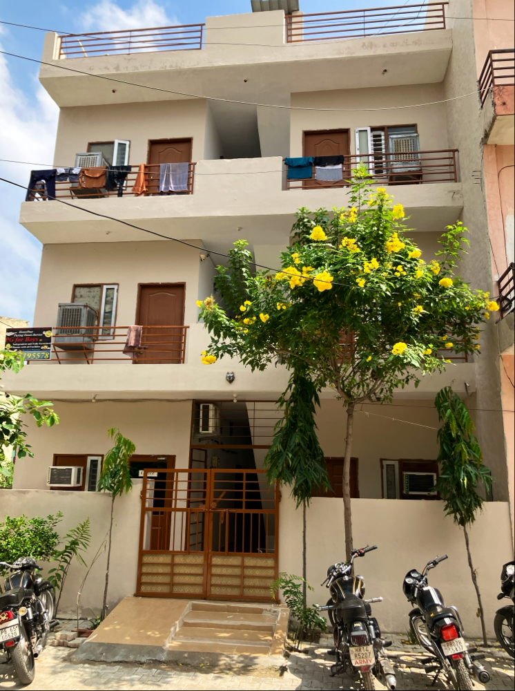 HomeStay PG for Boys