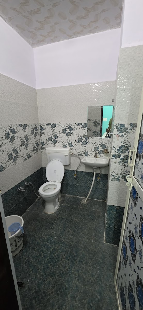 Oriana Homes Kiyansh Luxurious Boy's PG (Unit-2) preview 2