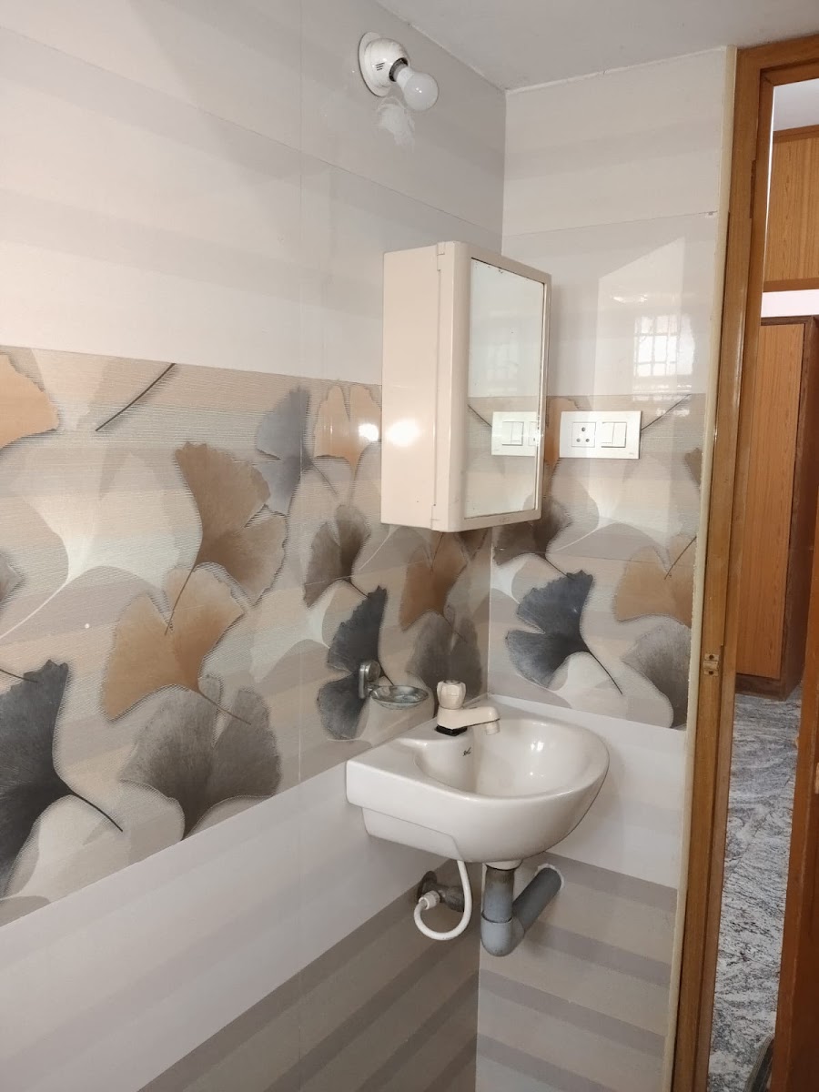 Rojjo Rooms/PG for Men – Boys PG in Coimbatore preview photo 2