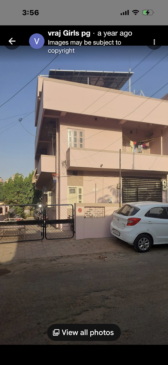 Vraj Girls PG near m. S. Uni