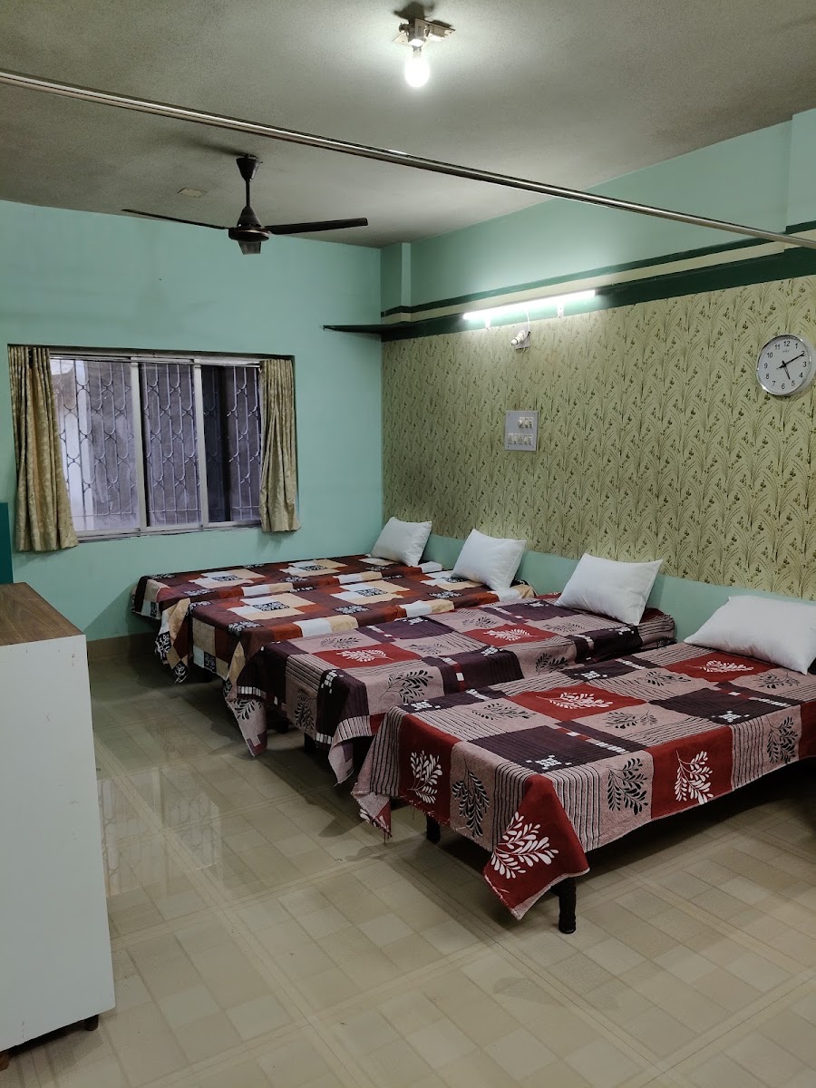 Pg in Vadodara Alak Accomodation preview 2
