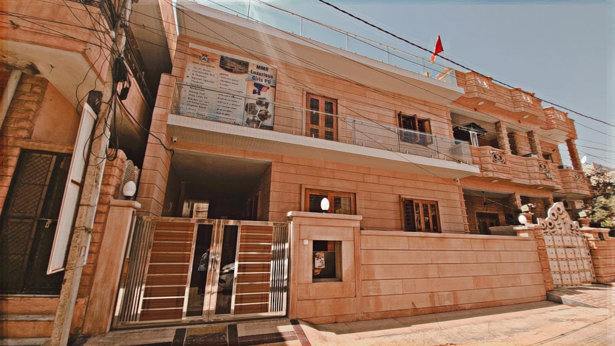 MMR LUXURIOUS GIRLS PG & Hostel KN COLLEGE PAOTA