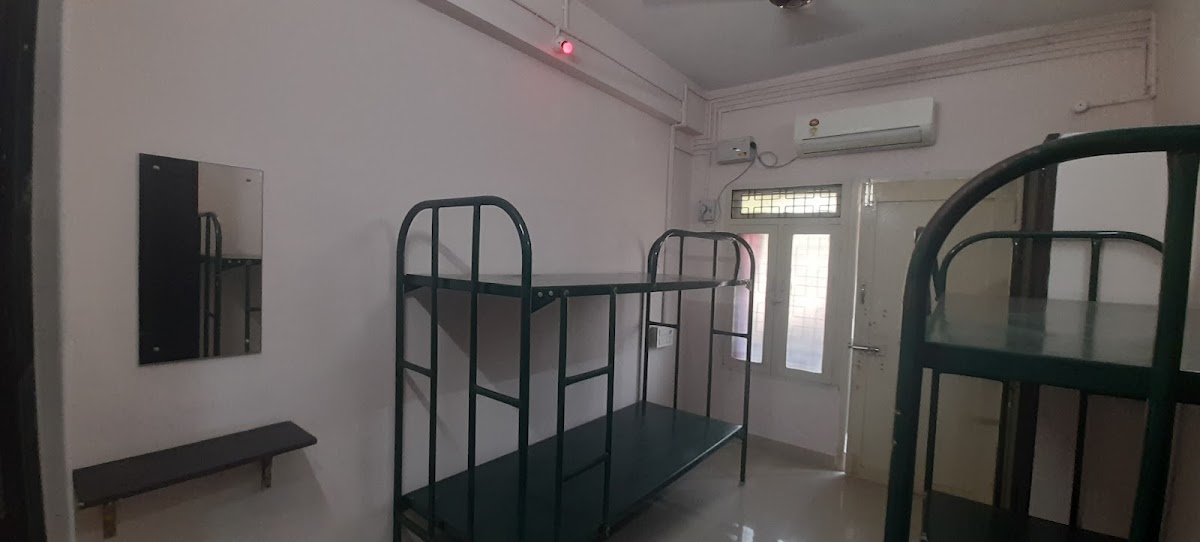 Davina Ladies Hostel – Girls PG in Tiruchirappalli preview photo 1