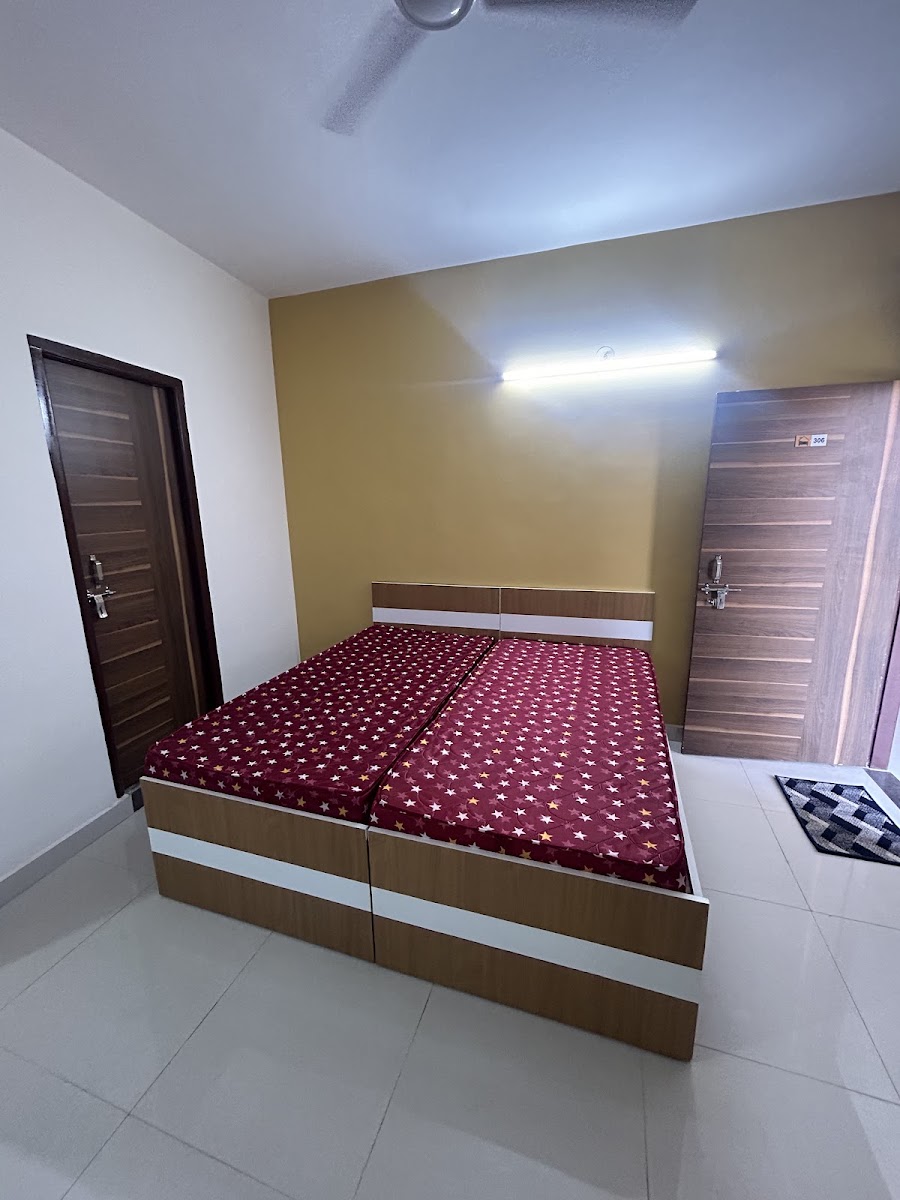 Konark Co-Living I Boys & Girls PG preview 1
