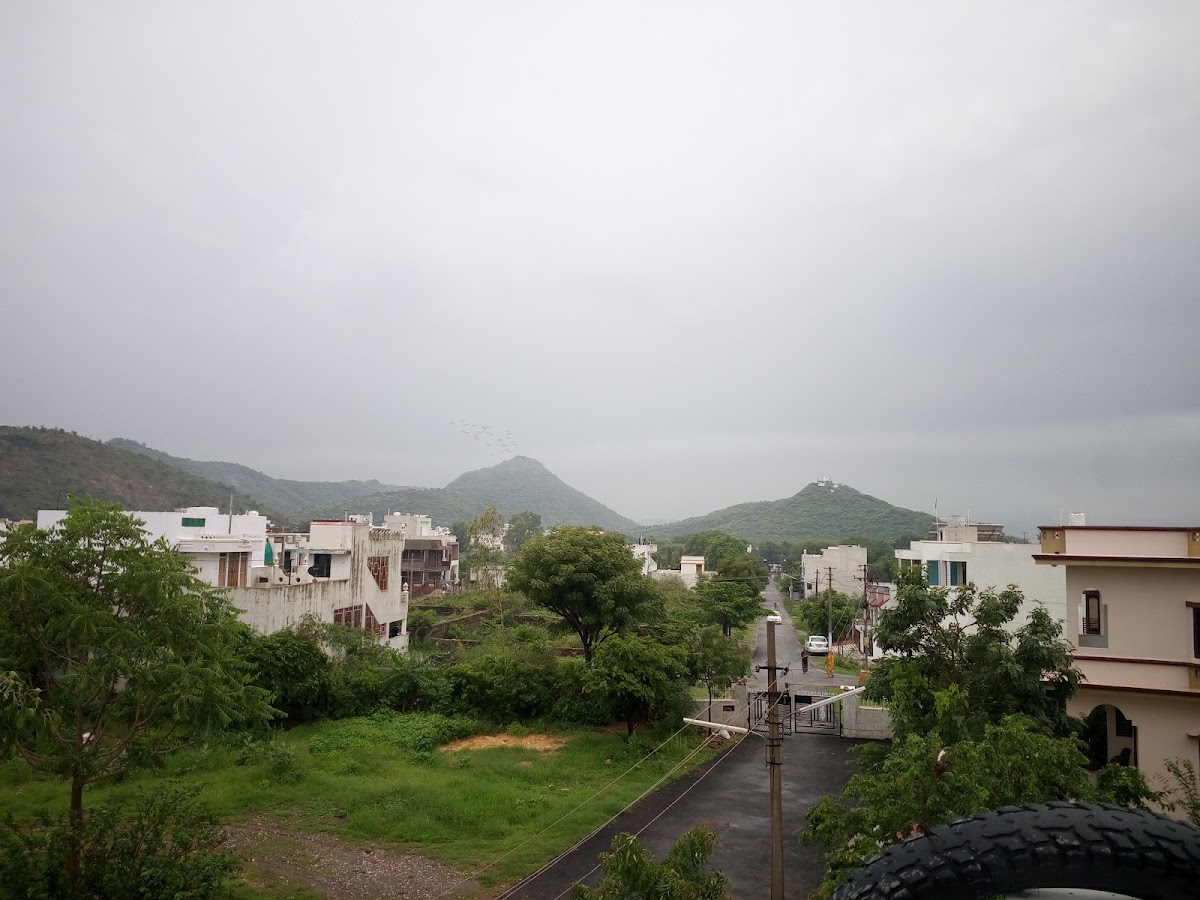 JJ Girls PG Hostel Udaipur – Girls PG in Udaipur preview photo 2