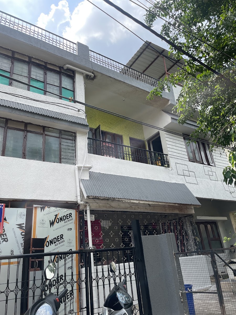 Saral homestay (Girl’s pg) – Girls PG in Bhopal preview photo 1