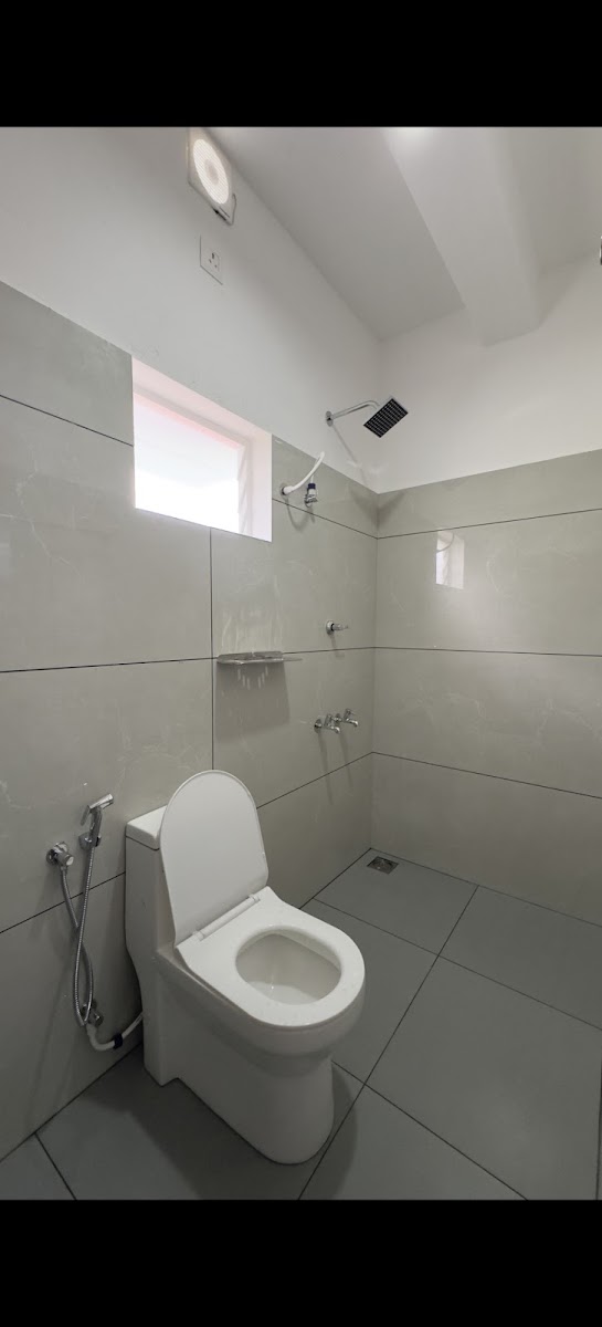 WHITE HOUSE LADIES HOSTEL – Girls PG in Kochi preview photo 2