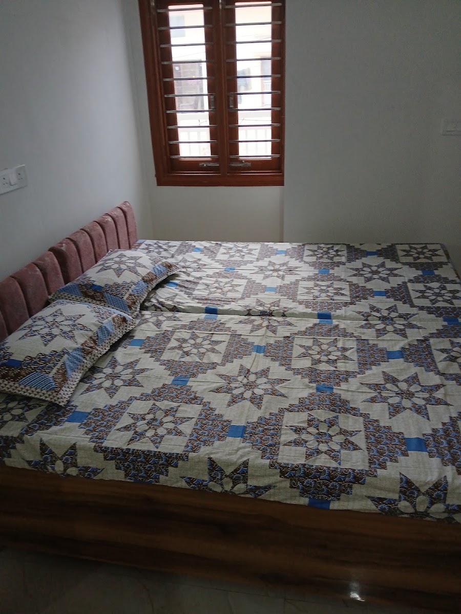 Pratap luxery girls pg – Girls PG in Dehradun preview photo 1