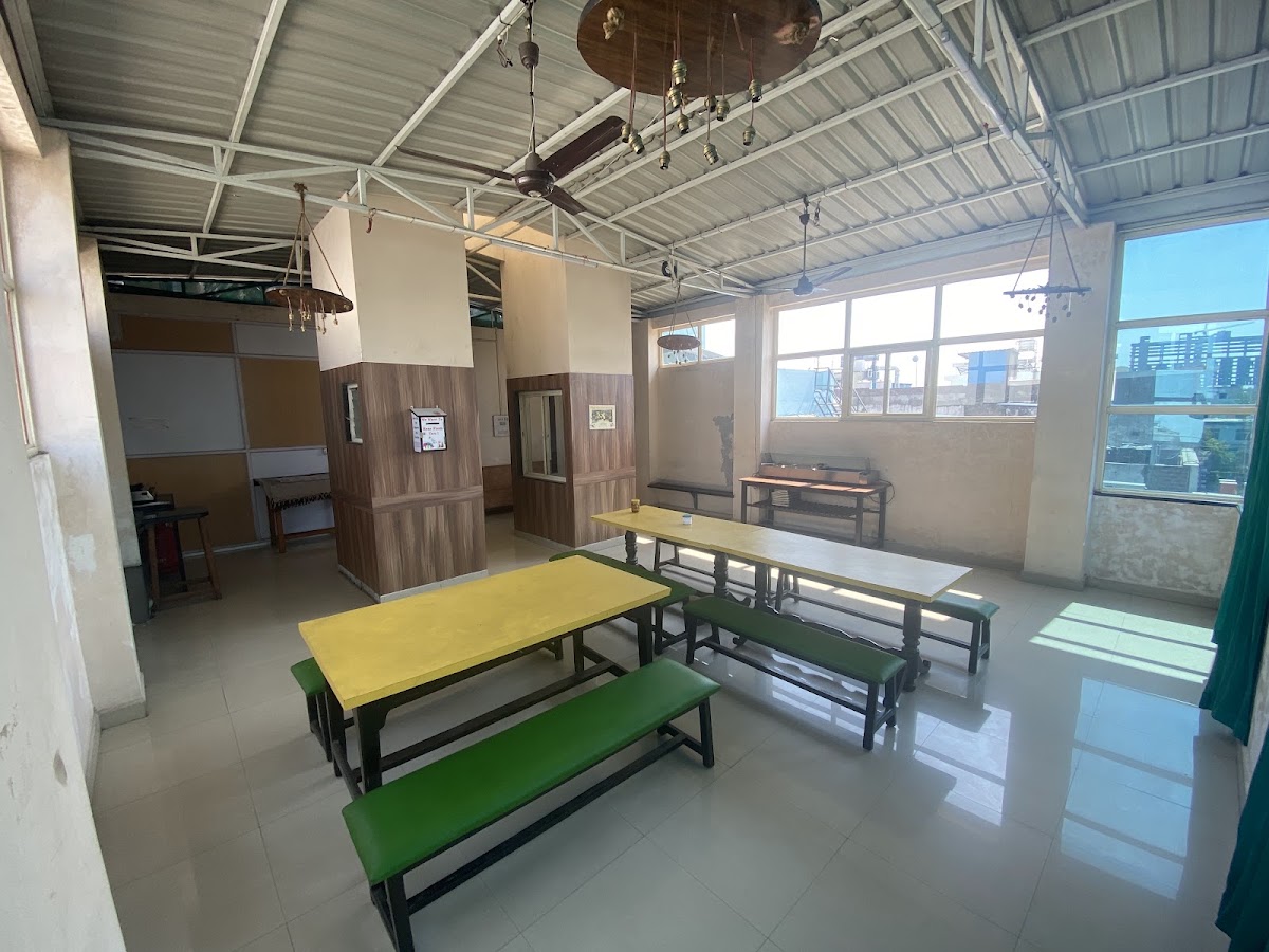 Udayshree Girls' Hostel – Girls PG in Bhopal preview photo 1