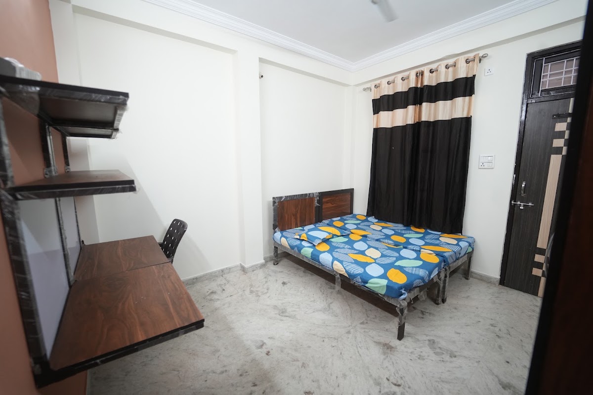PARSHVA CHHAYA GIRLS HOSTEL – Girls PG in Kota preview photo 1