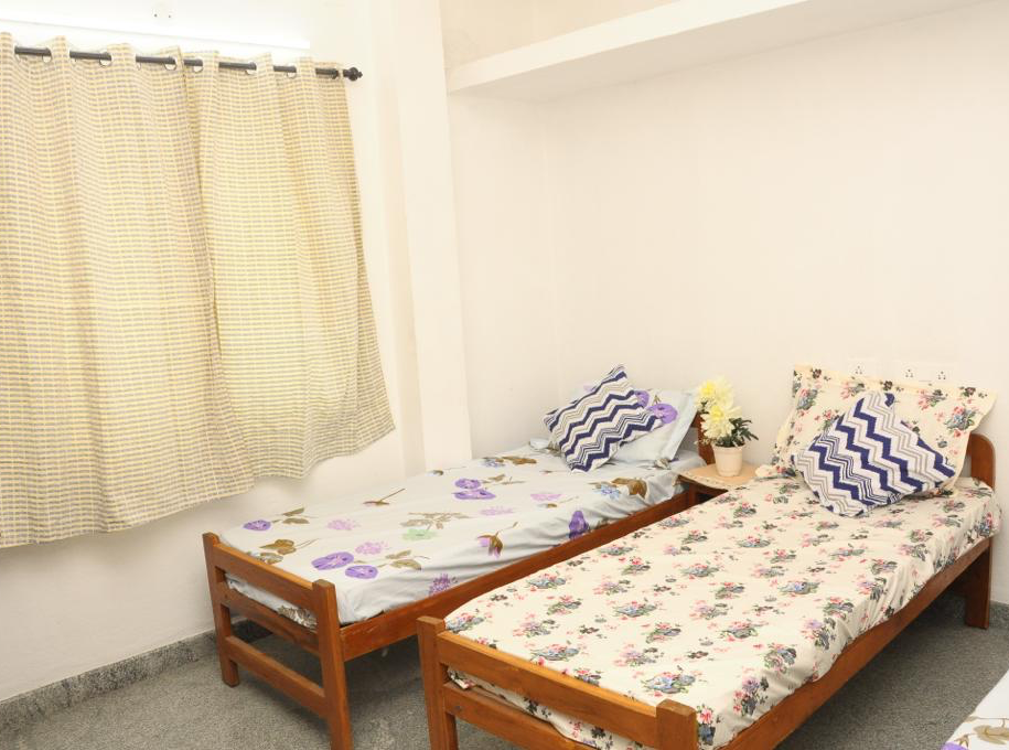 Lavender Residency Girls Hostel – Girls PG in Coimbatore preview photo 1