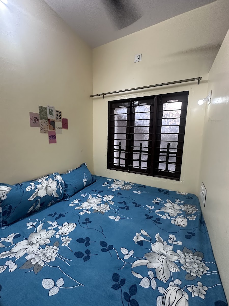 Kasthbhanjan girls PG – Girls PG in Vadodara photo 1