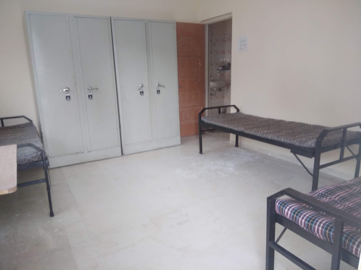 Shivam Boys Hostel – Boys PG in Nashik preview photo 1