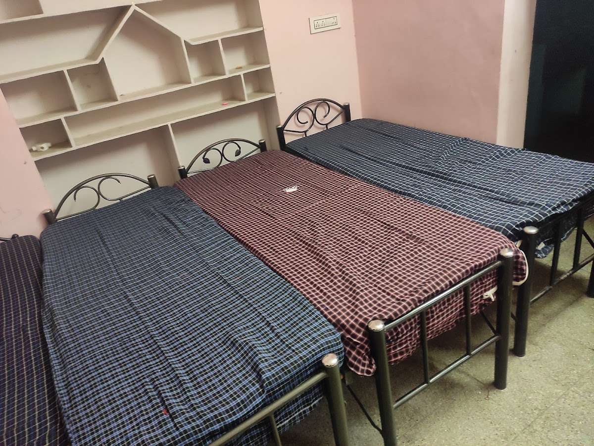 Happy Living Boys PG Hostel – Boys PG in Tirupati preview photo 2