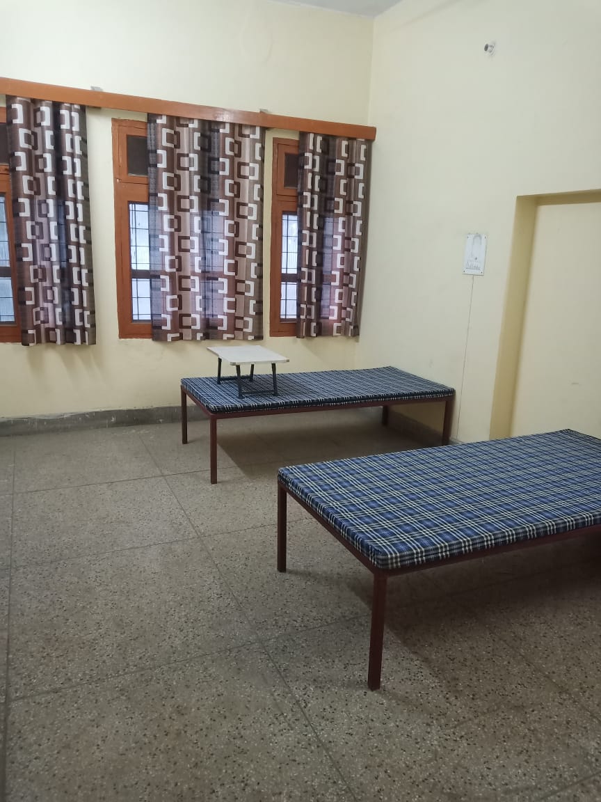 Maa Santoshi Girls Hostel preview 2