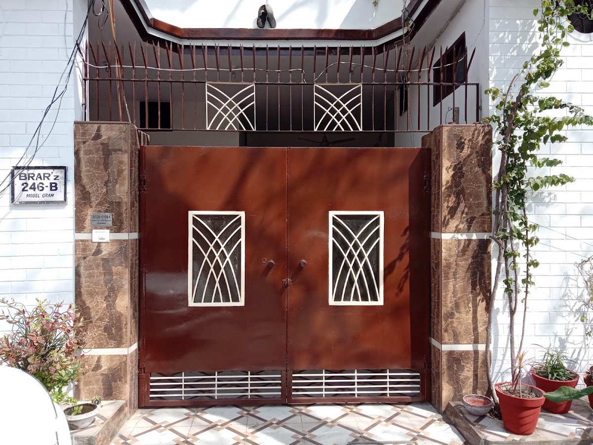 Brar pg for Girls Ludhiana