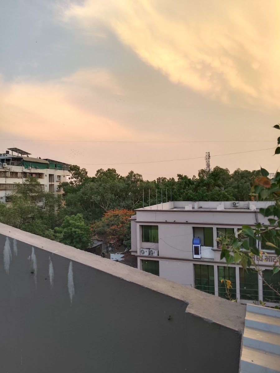 Stanza Living Beira House | Boys PG in Geeta Bhawan
