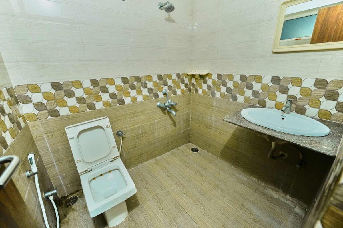 Stanza Living Como House | Coliving PG in Tavarekere preview 2