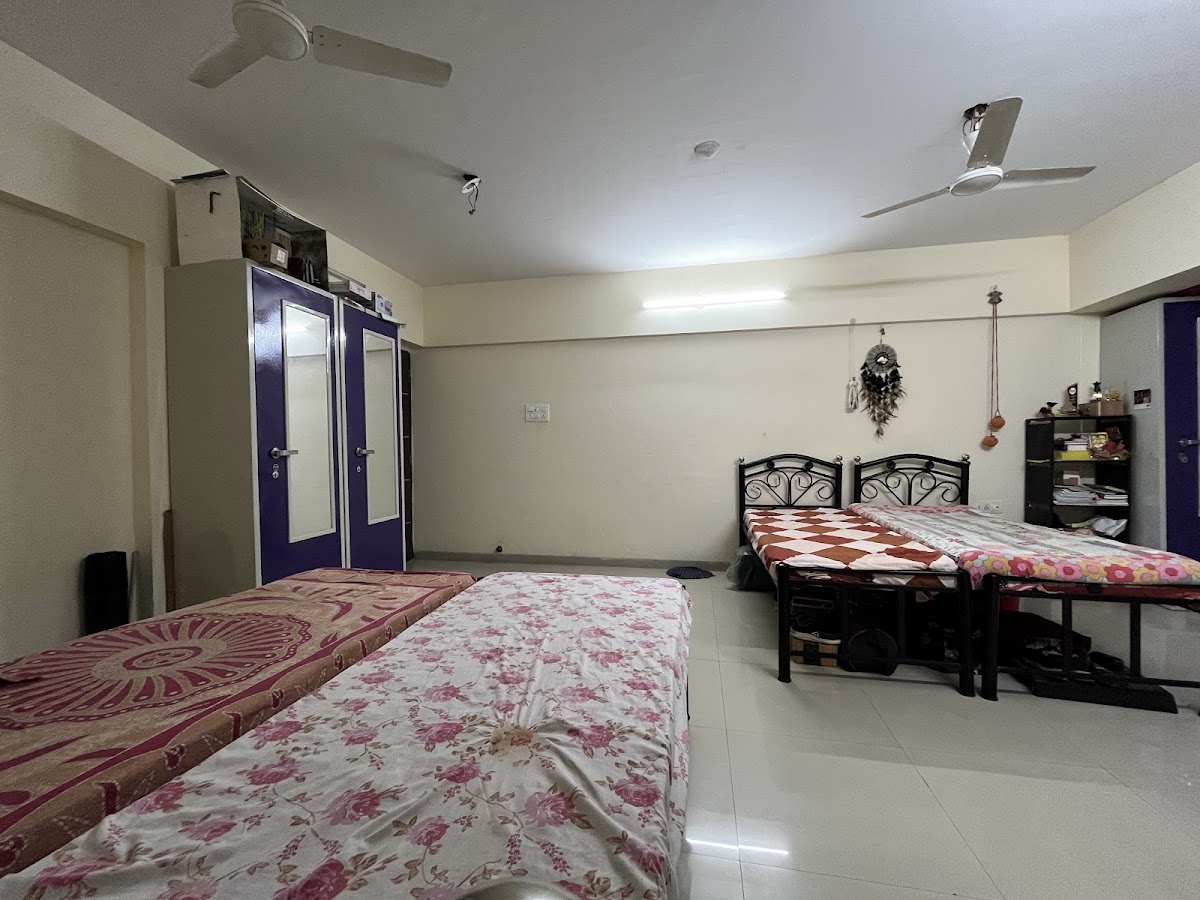 Paying Guest Andheri preview 1