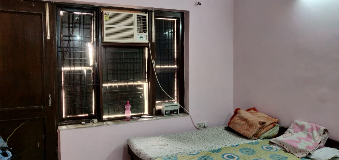 Girl's PG in Gurgaon sector 22a, 23 – Girls PG in Gurugram preview photo 1