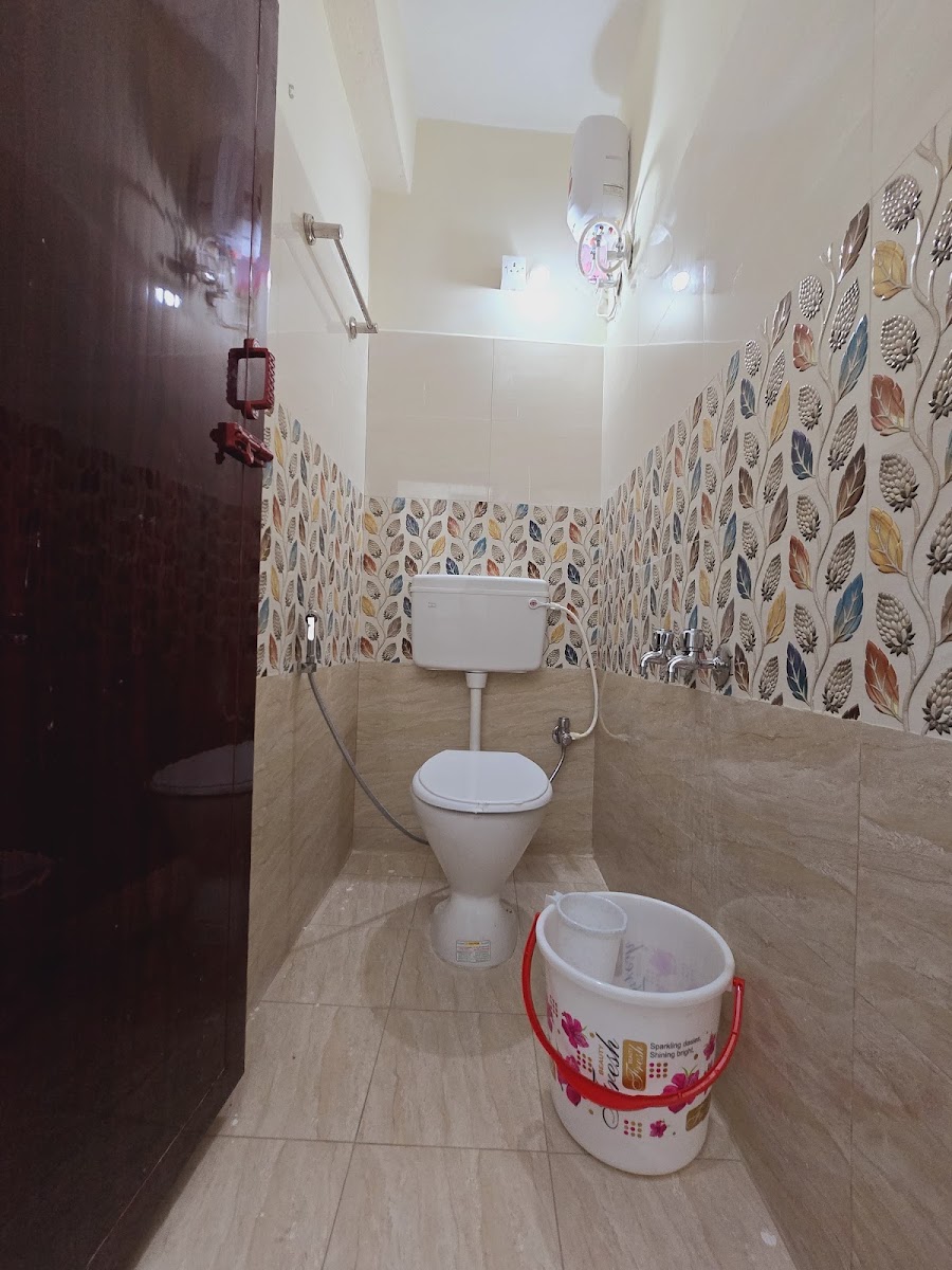 MSV Luxury PG Homestays for Boys – Boys PG in Chennai preview photo 2