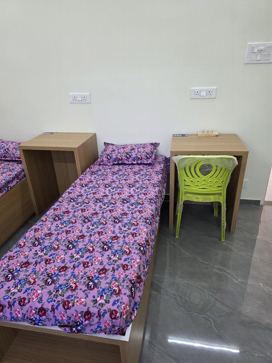 Stay N Study Boys PG Hostel preview 1