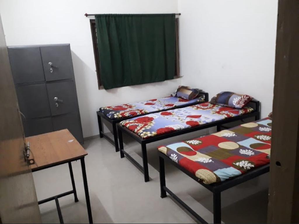 HARI OM BOYS HOSTEL AND GUEST HOUSE, M.P. NAGER – Boys PG in Bhopal preview photo 1