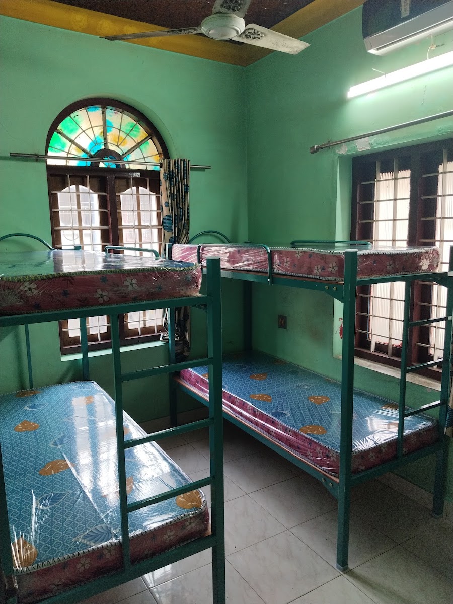 Janaki's Ladies PG Homestay – Girls PG in Kochi preview photo 2