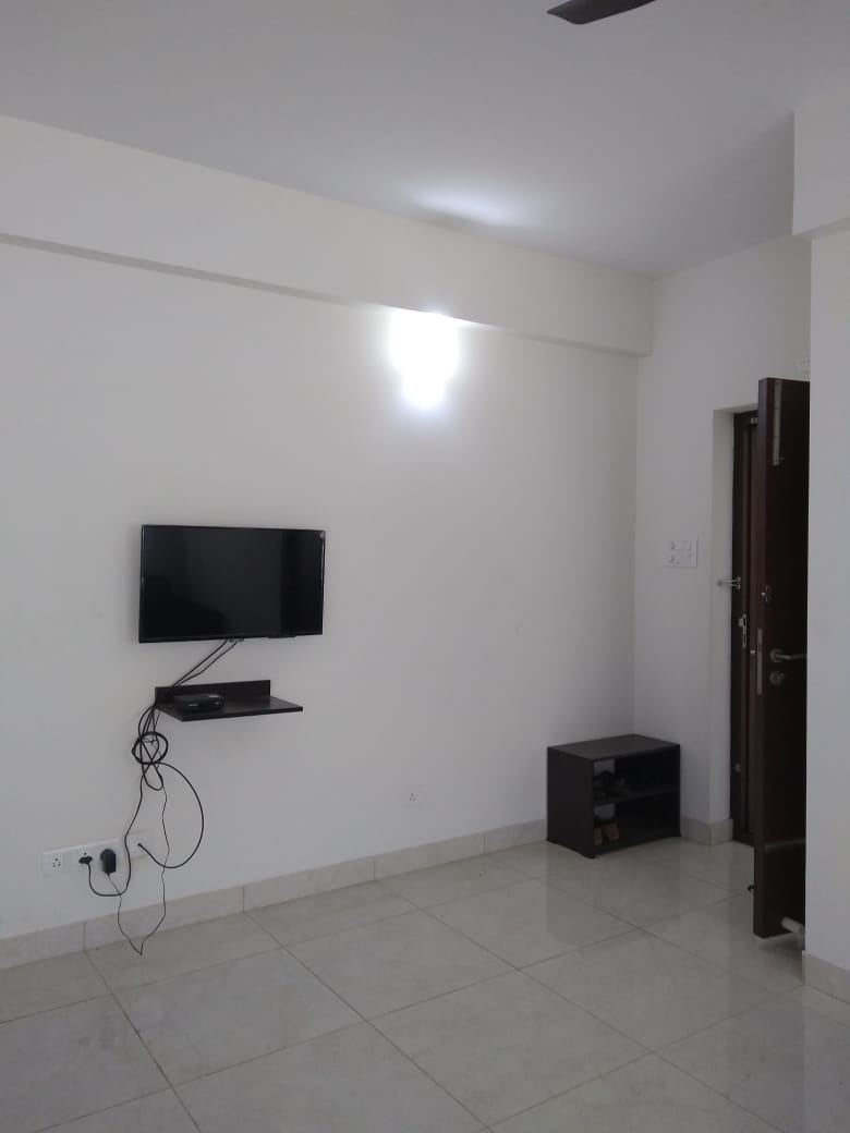 Zolo Flyer - PG in Anna Nagar | Gents PG preview 2