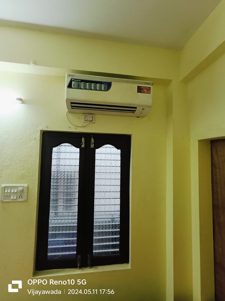 AADYASRI BOYS &LADIES PG HOSTEL – Co-ed in Vijayawada preview photo 2