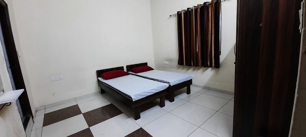 Manushrikka girls Hostel