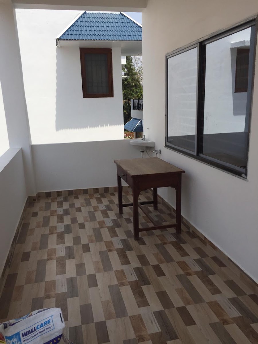 VR girls hostel