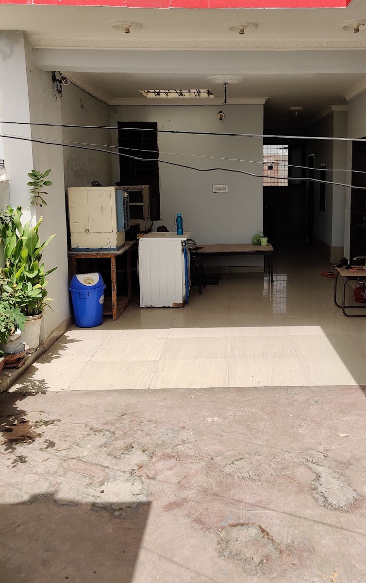 ABHINAV GIRL'S RESIDENCY (PG) – Girls PG in Kota preview photo 2