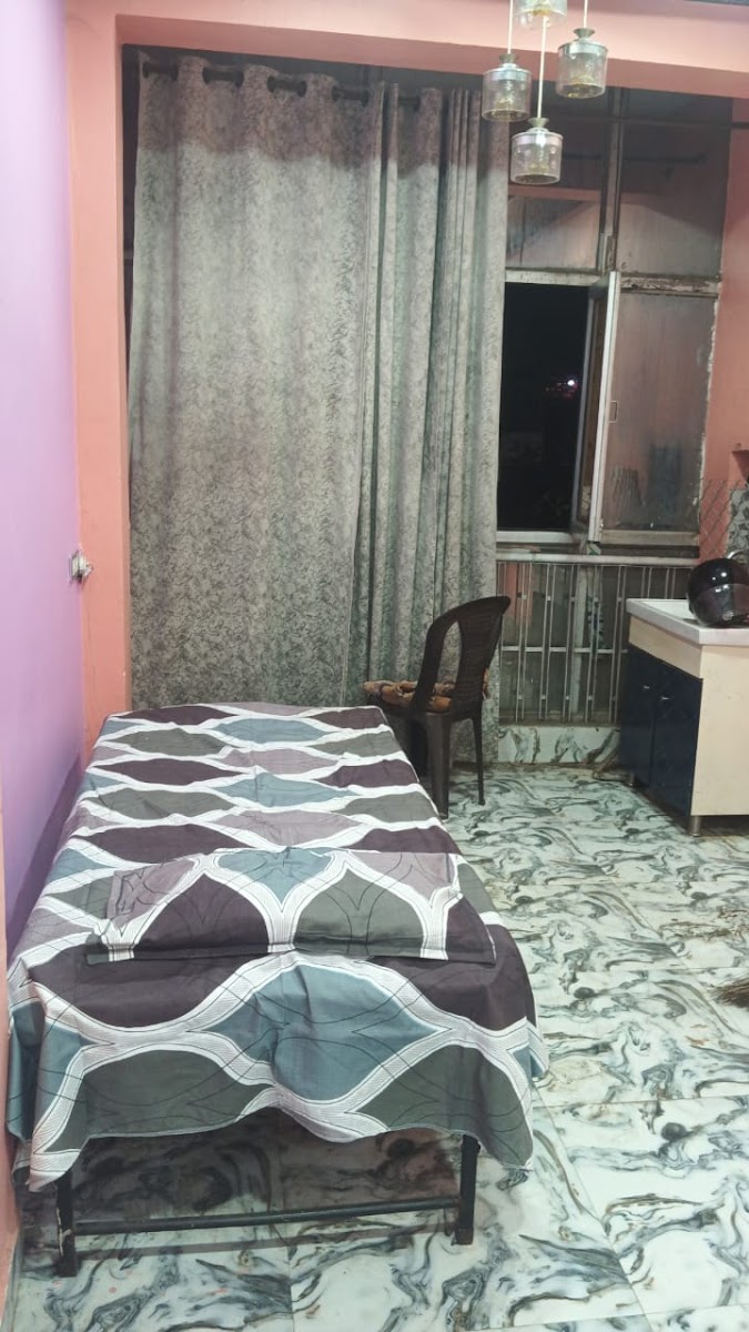 Chaya Boys PG C - 2825 raja ji puram lko preview 1