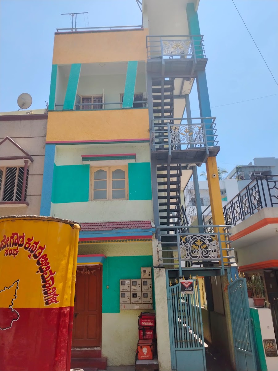 SUJAN RAJ PAYING GUEST GENTS (PG)