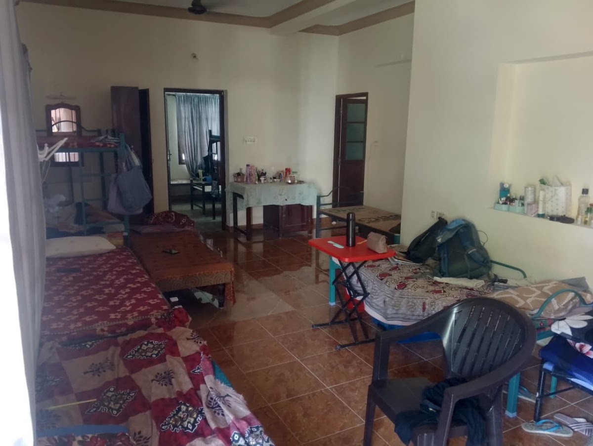Rose ladies PG Accomodation – Girls PG in Kochi preview photo 2