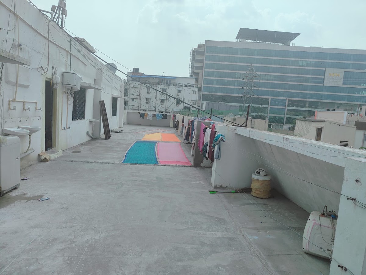Mallieswari girls pg hostel – Girls PG in Hyderabad photo 1