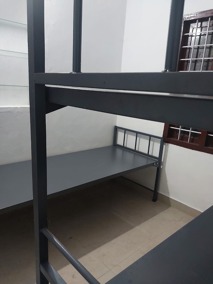 Best Hostel and PG for ladies- Thoppumpady,kochi – Girls PG in Kochi preview photo 1