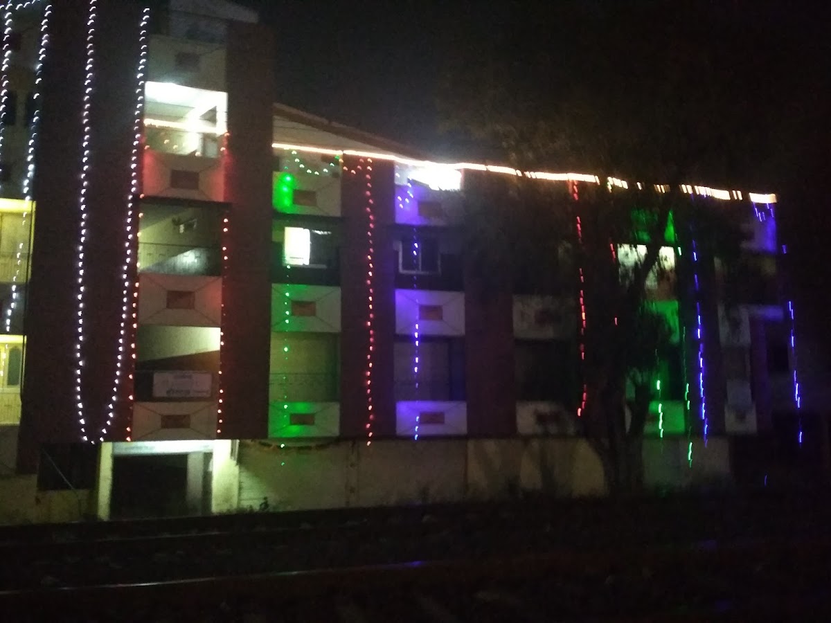 Maa Sharda Boys Hostel – Boys PG in Indore preview photo 2