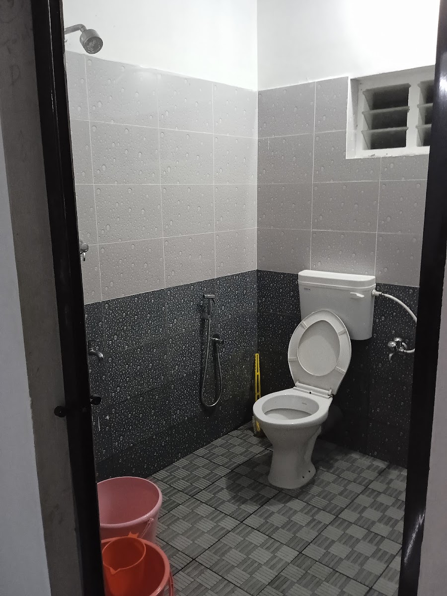 SELF COOKING PG Only for women – Girls PG in Kochi preview photo 2