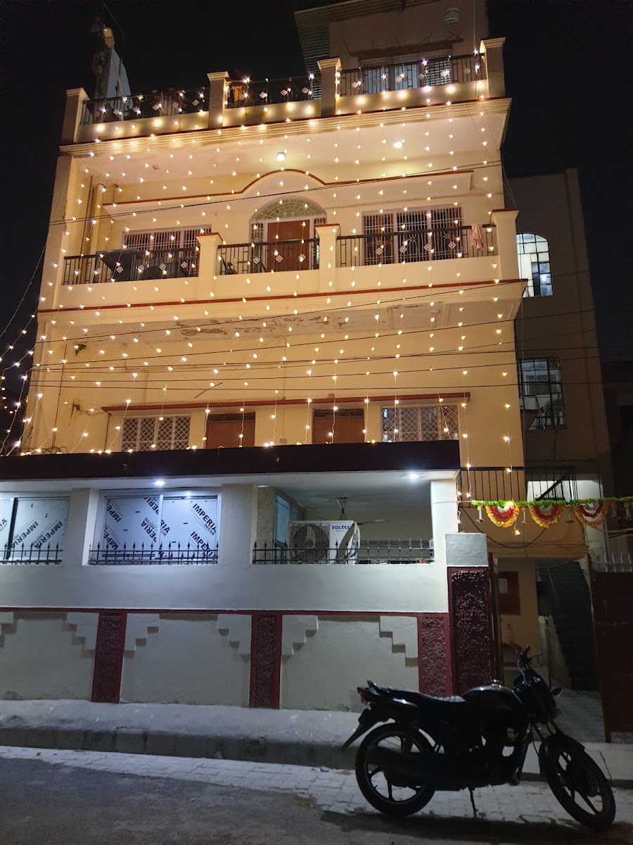 Garg Boys Hostel