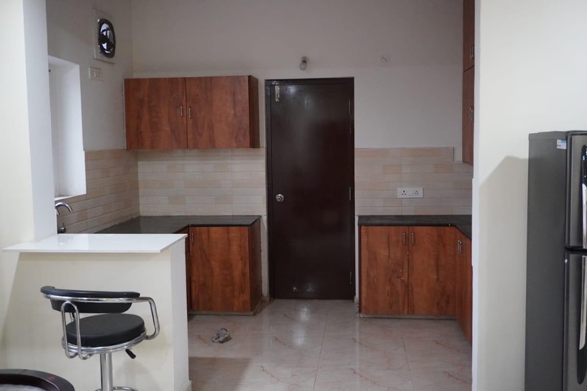 Cherry Ladies PG/Hostel – Girls PG in Vijayawada preview photo 1