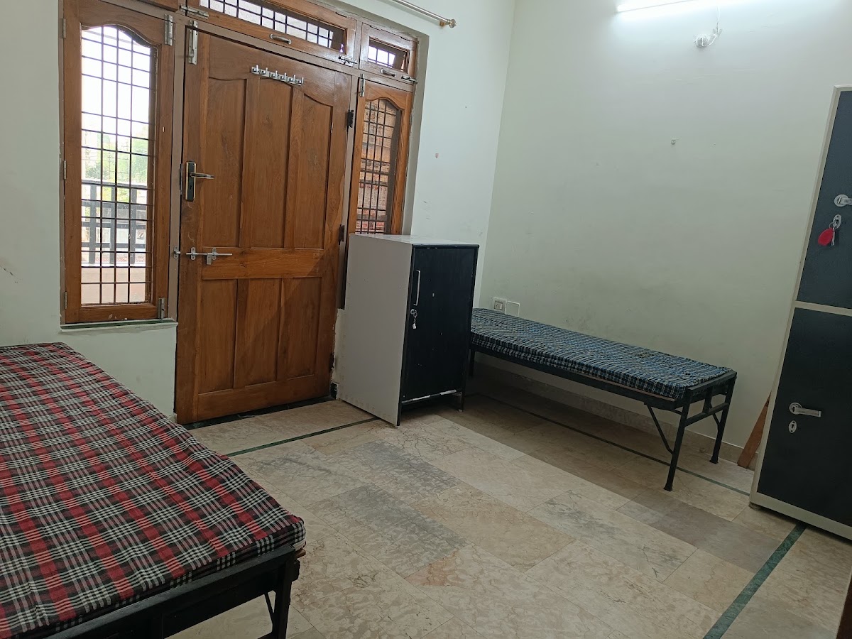AK Girls Hostel – Girls PG in Jabalpur preview photo 1