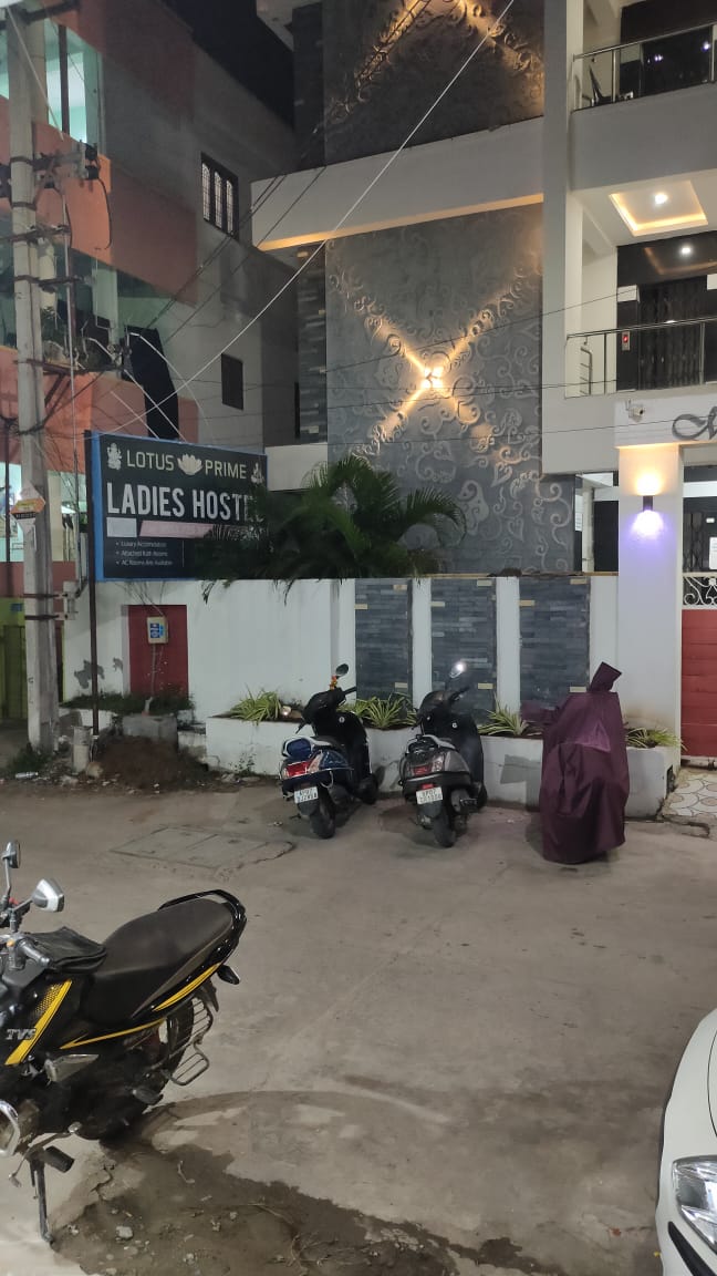 Lotus Grande Ladies Hostel – Girls PG in Guntur preview photo 2