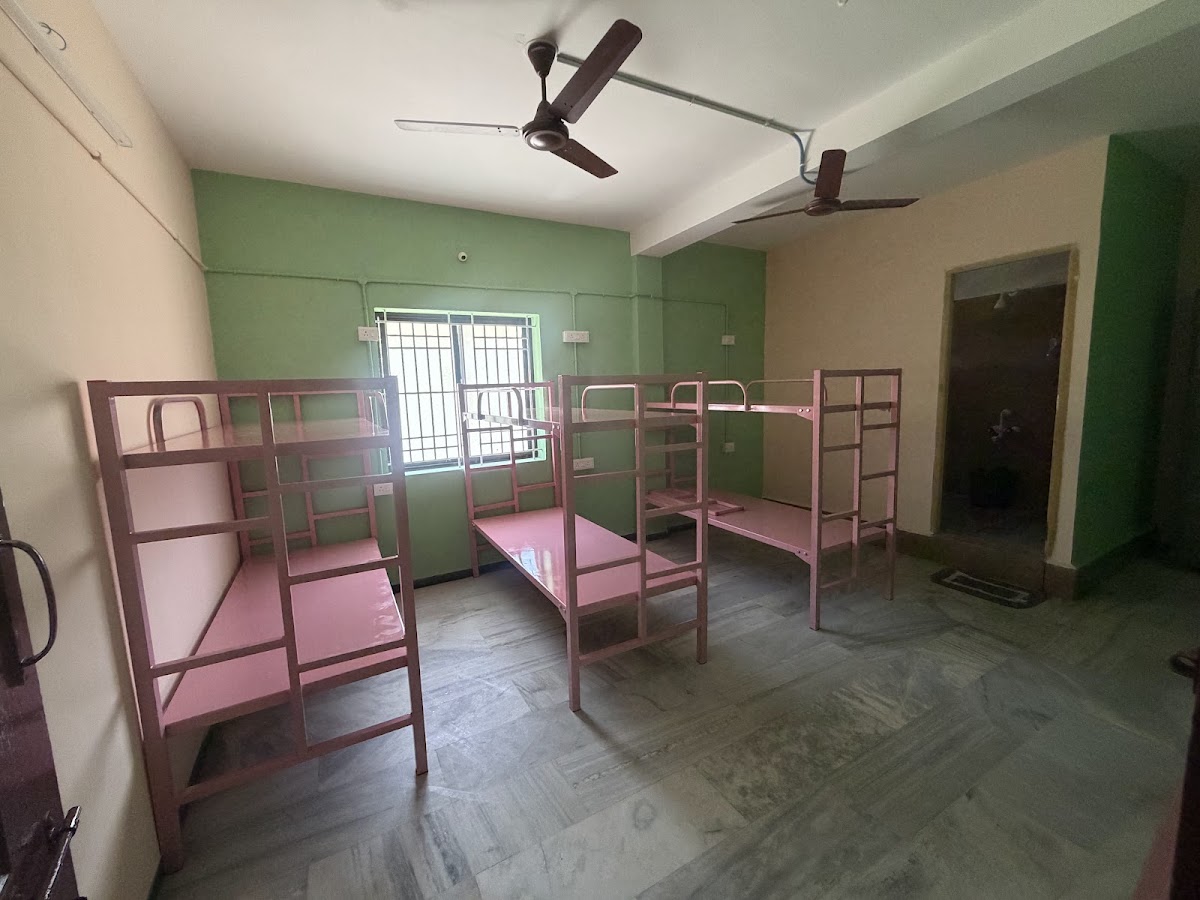 United Smile Ladies Hostel – Girls PG in Coimbatore preview photo 1