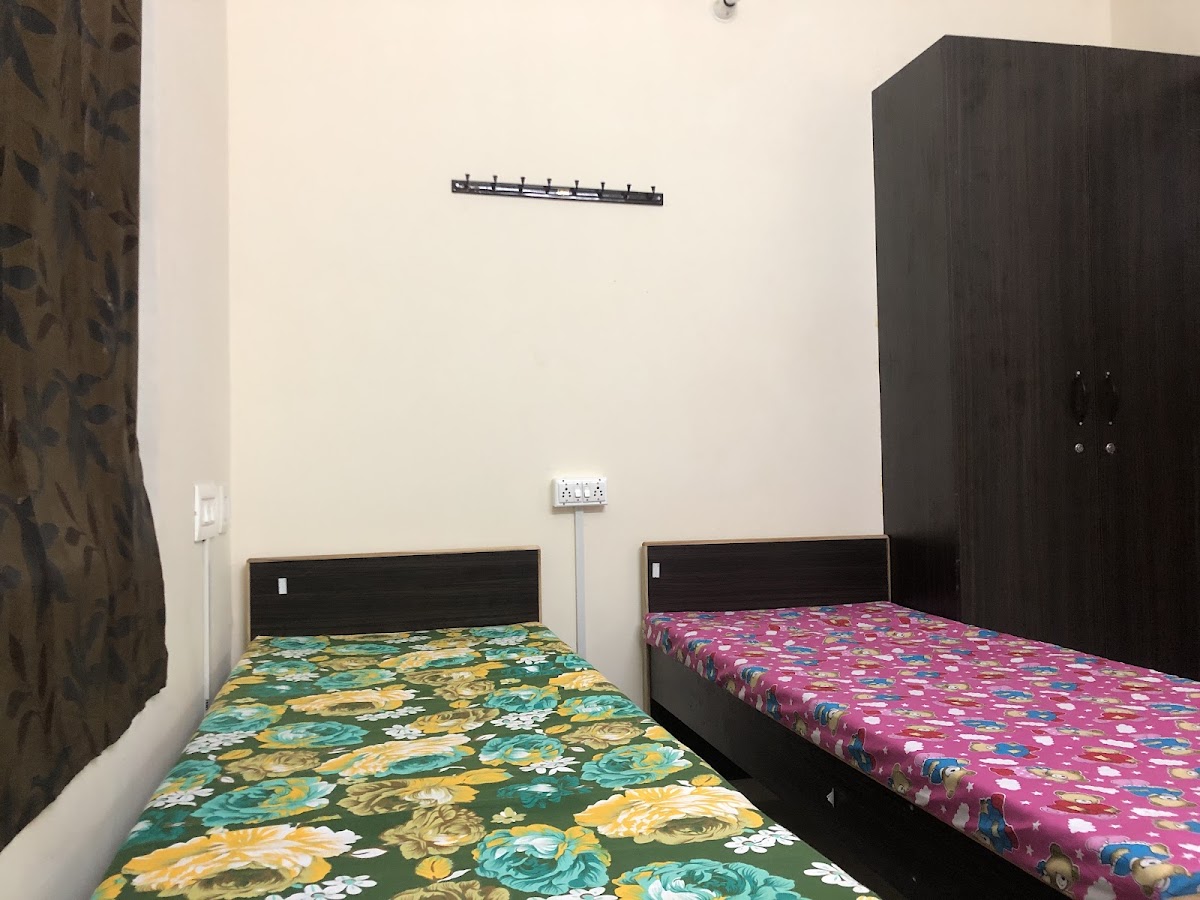 Feel At Home Thoraipakkam Ladies Hostel - Womens PG in Chennai OMR – Girls PG in Chennai preview photo 1